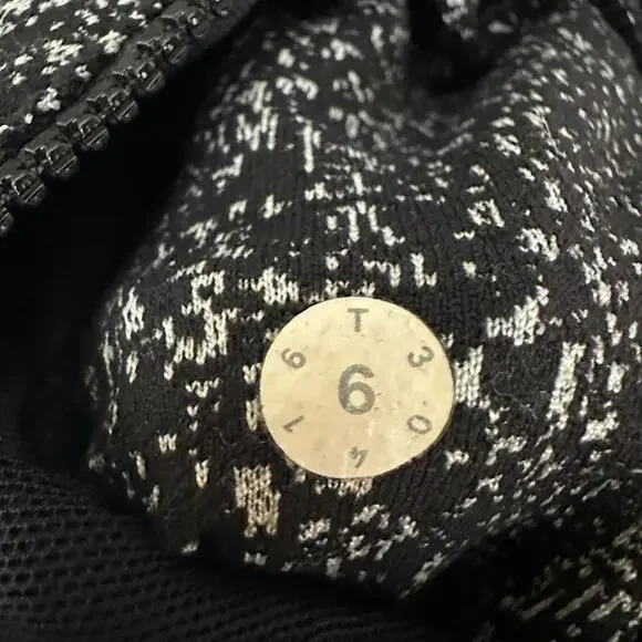 Lululemon Define Jacket Womens 6 Black Full Zip Sweatshirt Activewear Athletic - Picture 8 of 11